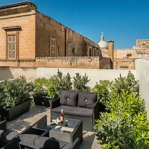 valletta-saint-marks-suites.qawrahotelsmalta.org/